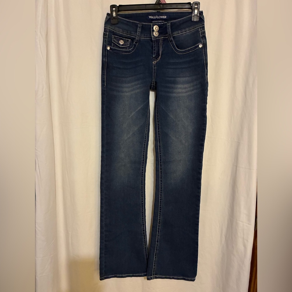 Wallflower Jeans